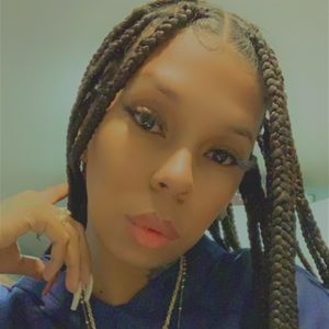 Meet your Posher, Anais